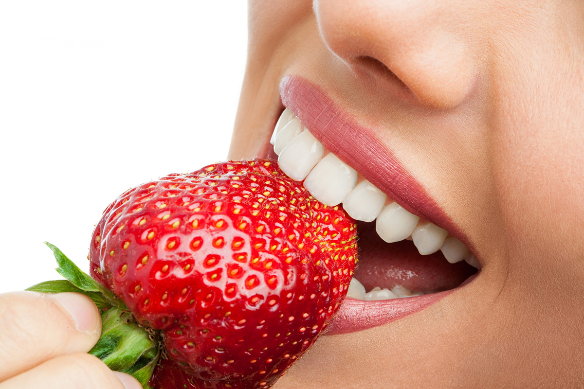 9 Essential Vitamins and Minerals for stronger healthier Teeth 2